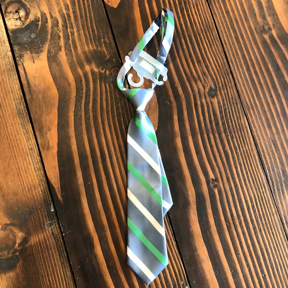 Child’s tie